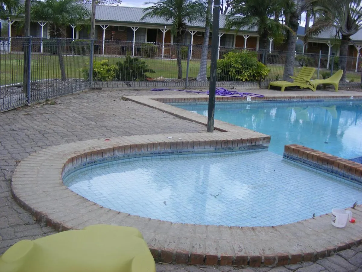 Koorawatha Homestead Motel Bororen